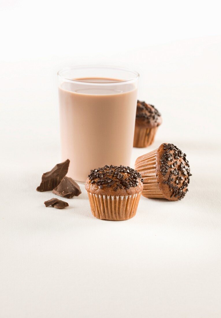 Chocolate muffins with hot chocolate