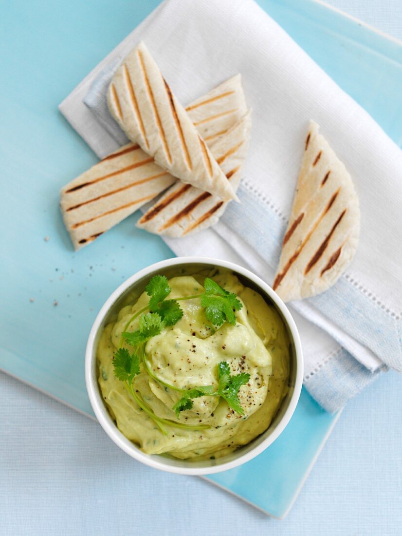 Guacamole with flatbread