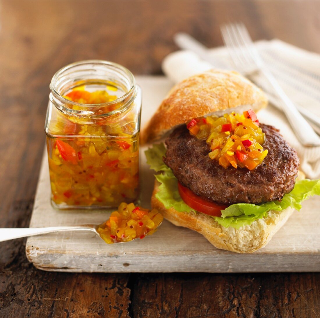 Hamburger with pepper and cucumber relish