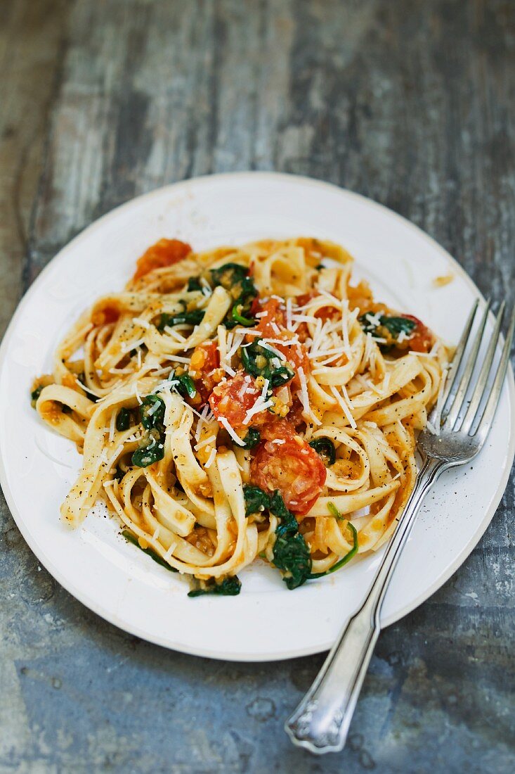 Tagliatelle with lentils