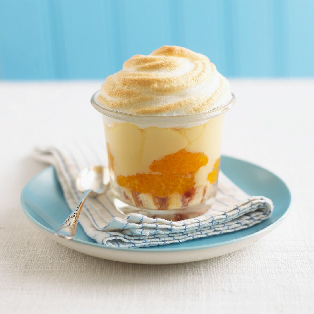 Baked Alaska trifle with mandarine oranges