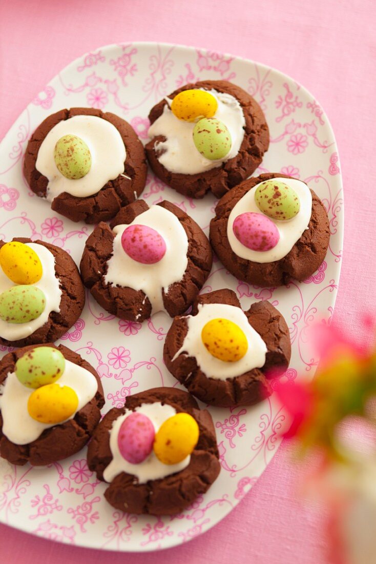 Chocolate biscuits with sugar eggs for Easter