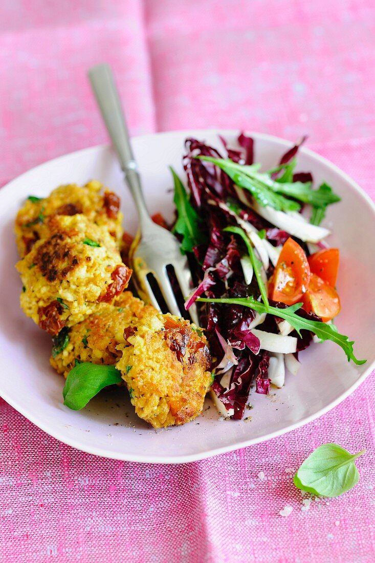 Tofu fritters with red endive salad