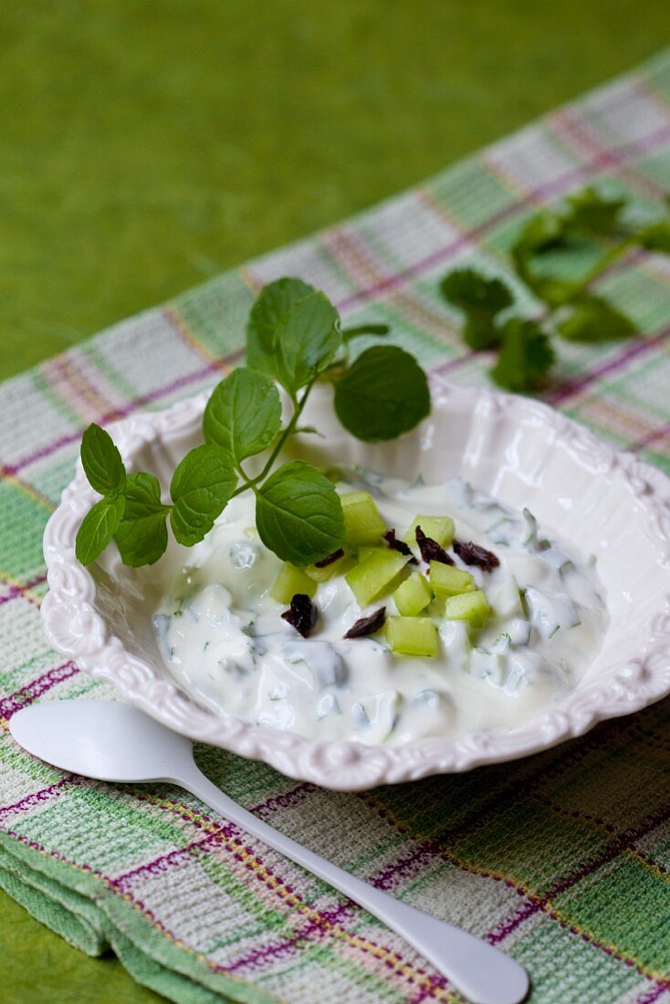 Tzatziki with cucumber, mint and olives