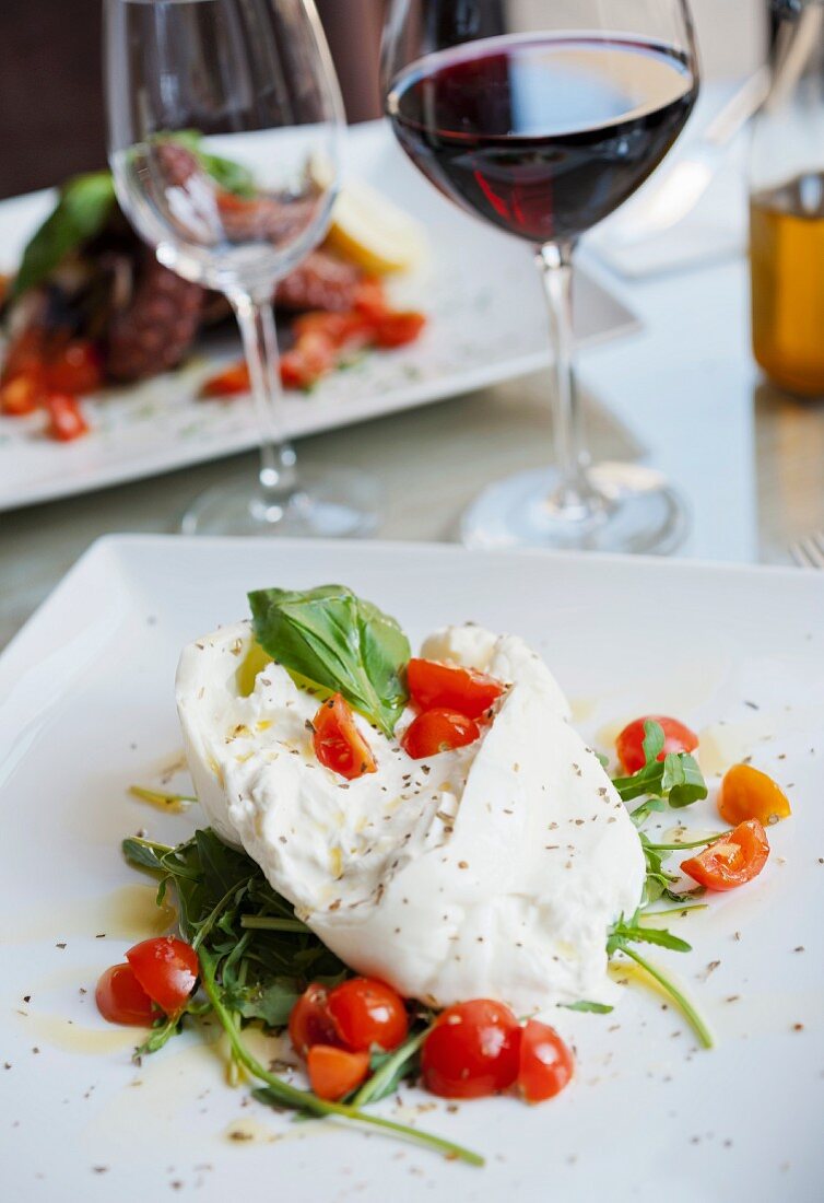Mozzarella with tomatoes and rocket
