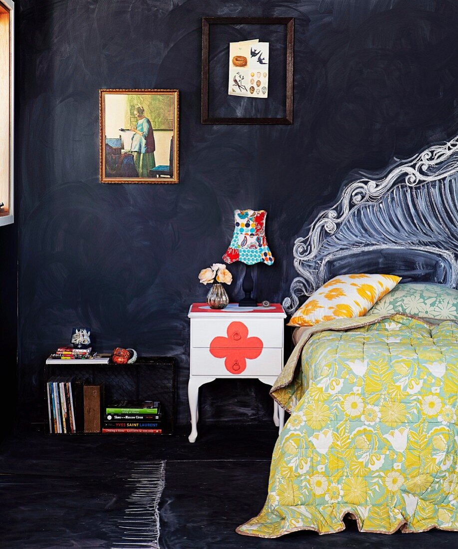 Colourful fabrics and painted flea market furniture combined with blackboard paint in bedroom - create new accessories using chalk time and time again