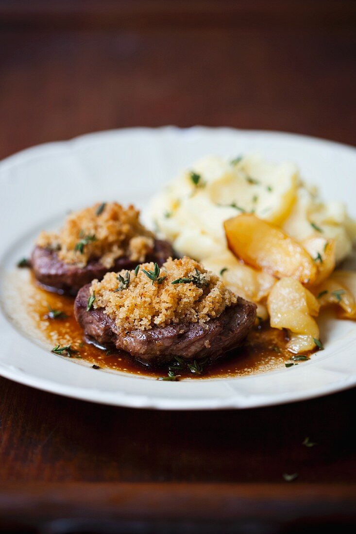Fillet of venison with a thyme crust and mashed potato