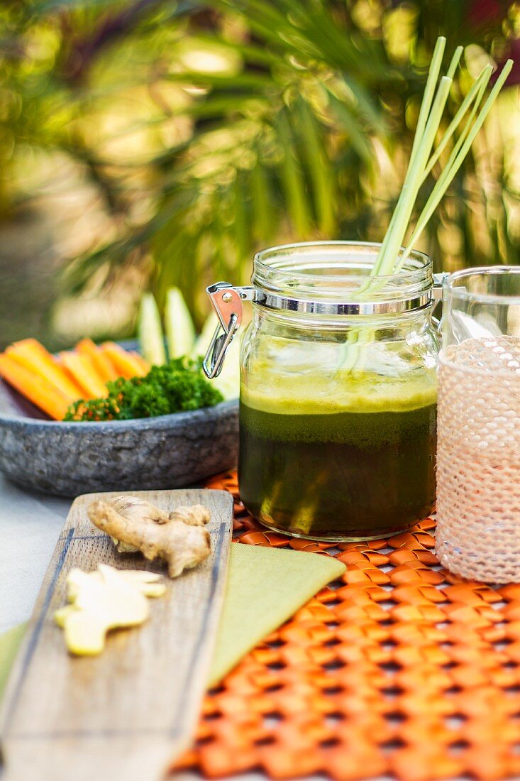 Green apple & cucumber juice with coriander and ginger