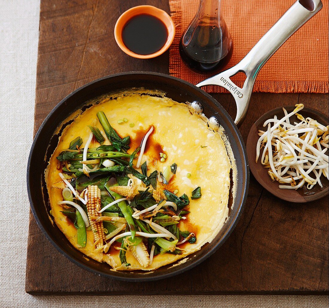 Asian vegetable omelette with teriyaki sauce