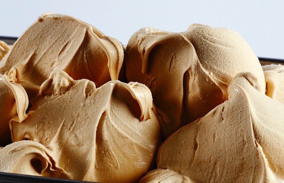 Salted caramel ice cream (close-up)