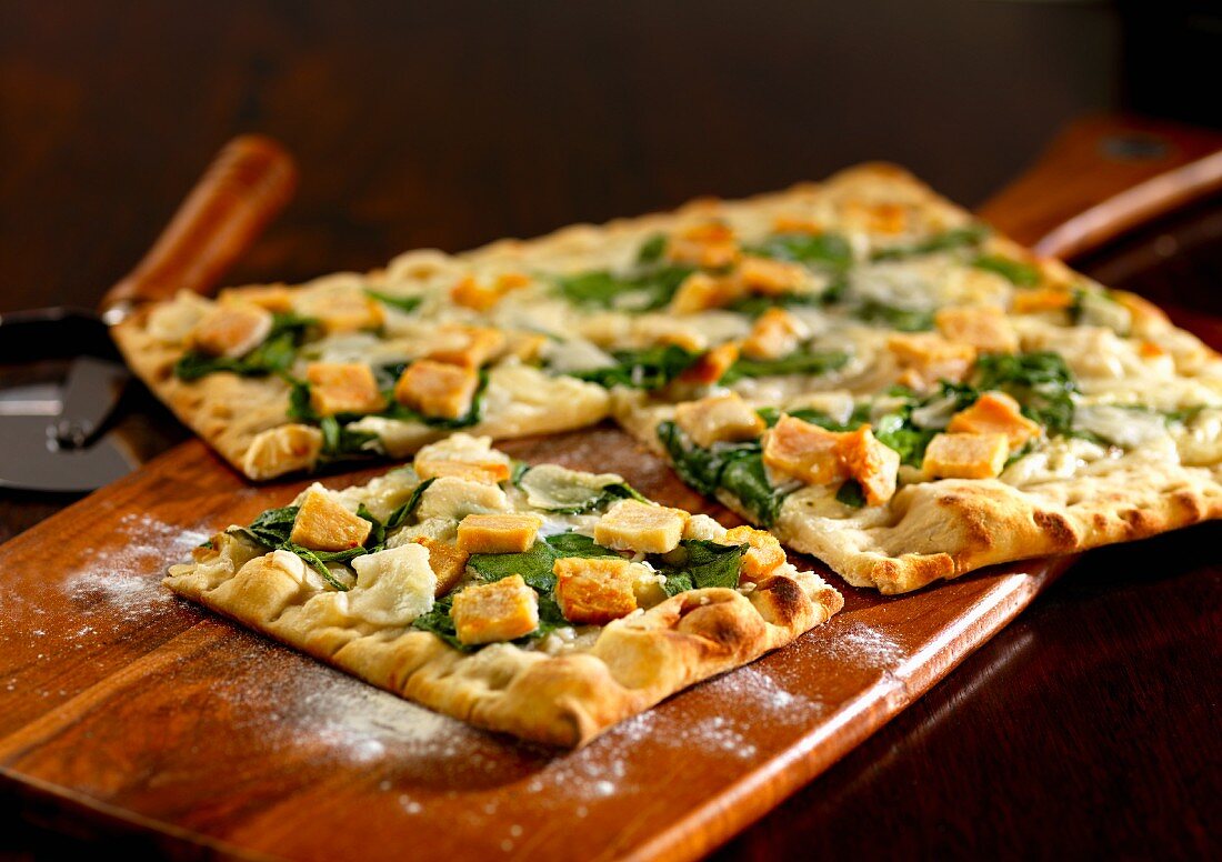 salmon and spinach pizza