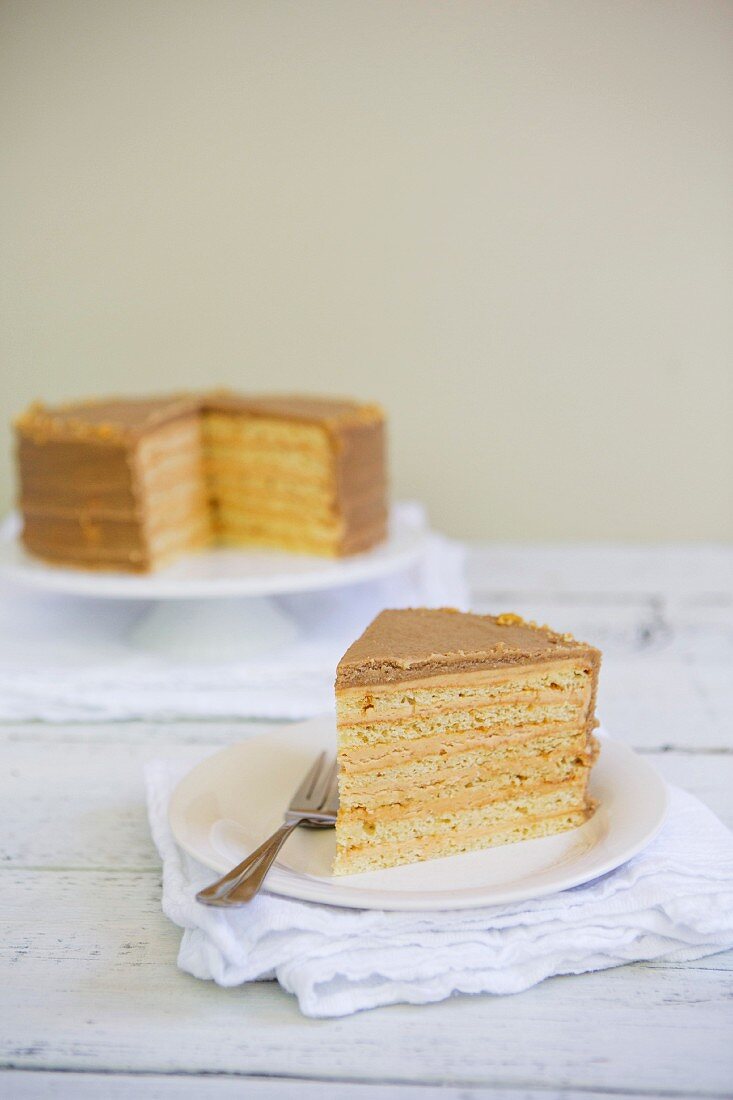 Brittle Cake (Erdnusstorte mit Krokant, USA)