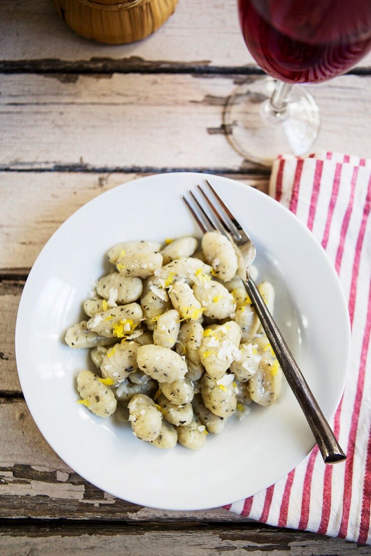 Basil gnocchi with Parmesan and lemon zest