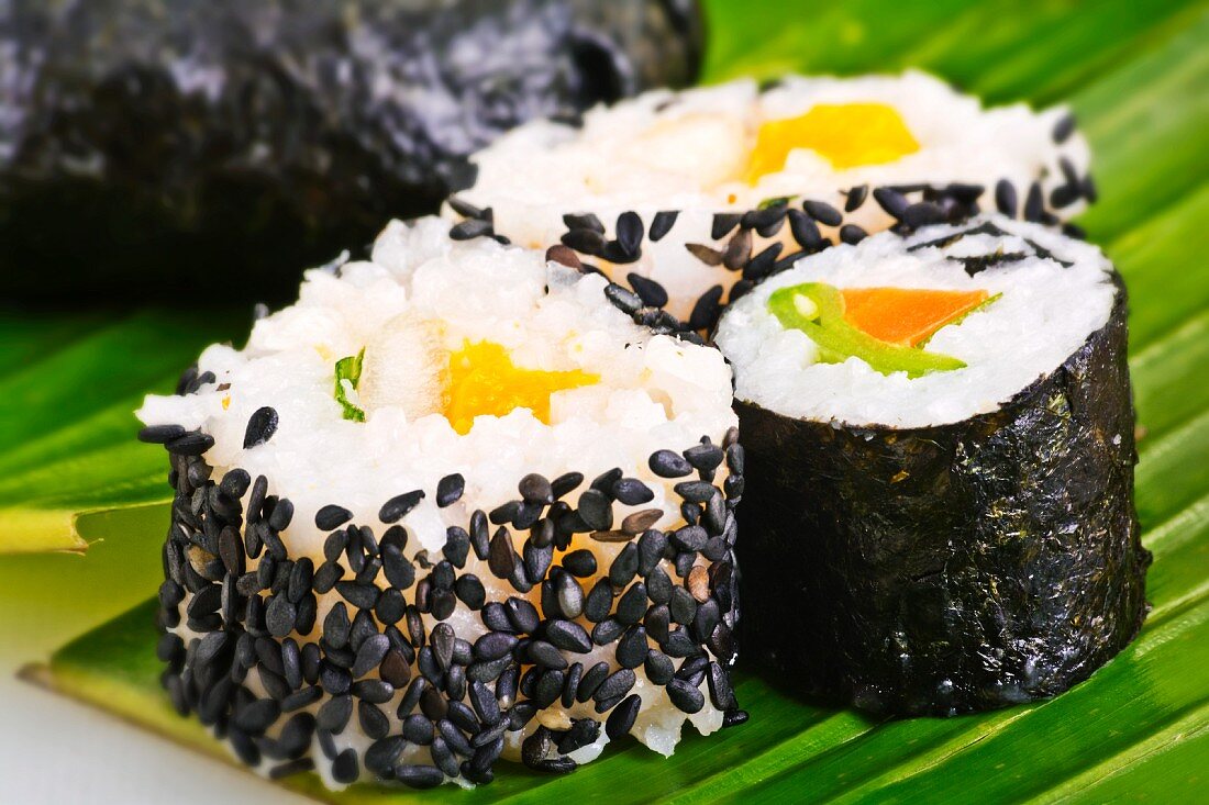 Maki sushi with sesame seeds
