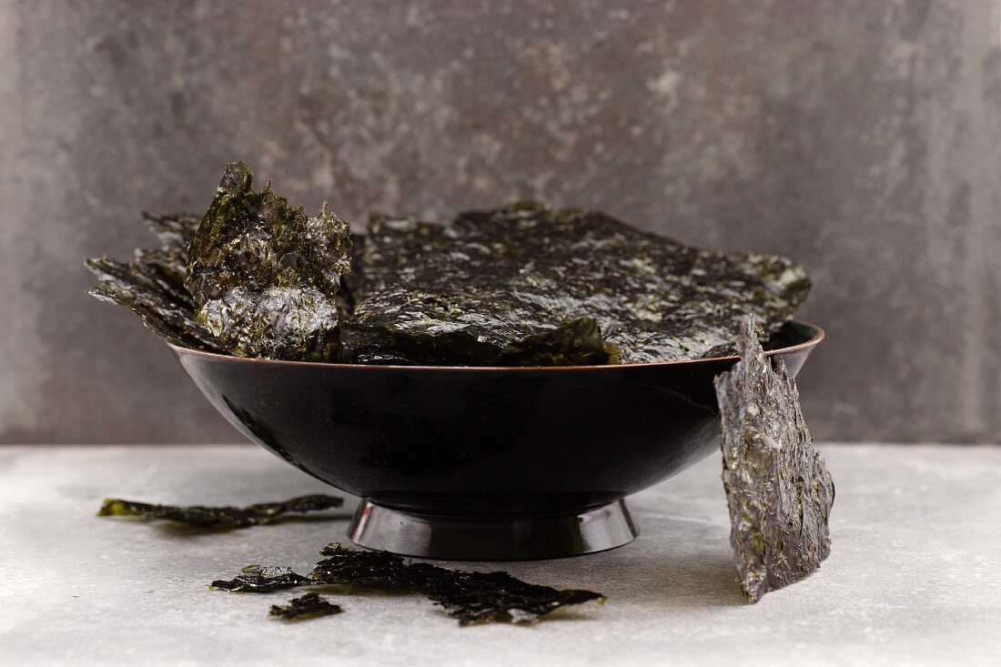 A bowl of seaweed chips