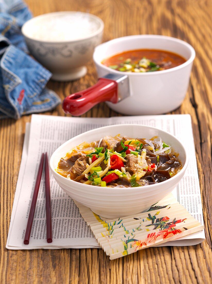 Noodle soup with turkey, mushrooms and bamboo shoots (China)