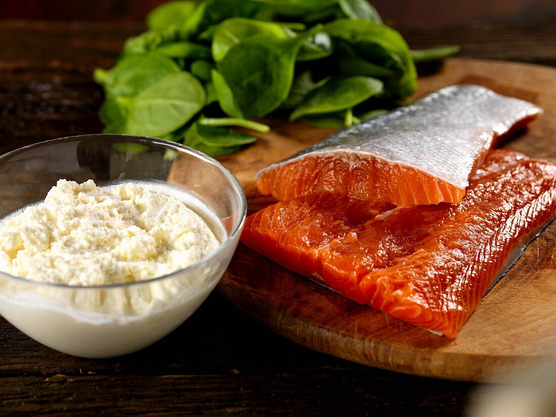 Ingredients for trout fillets with ricotta and spinach