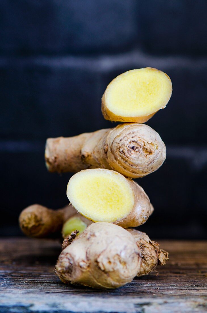 A stack of fresh ginger roots