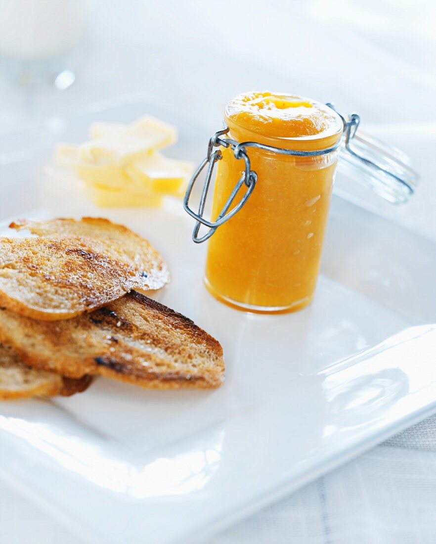 Toast with freshly made marmalade