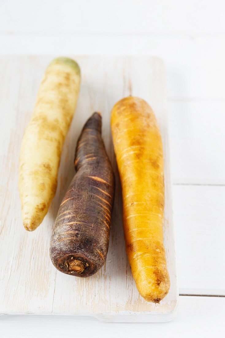 Different coloured carrots