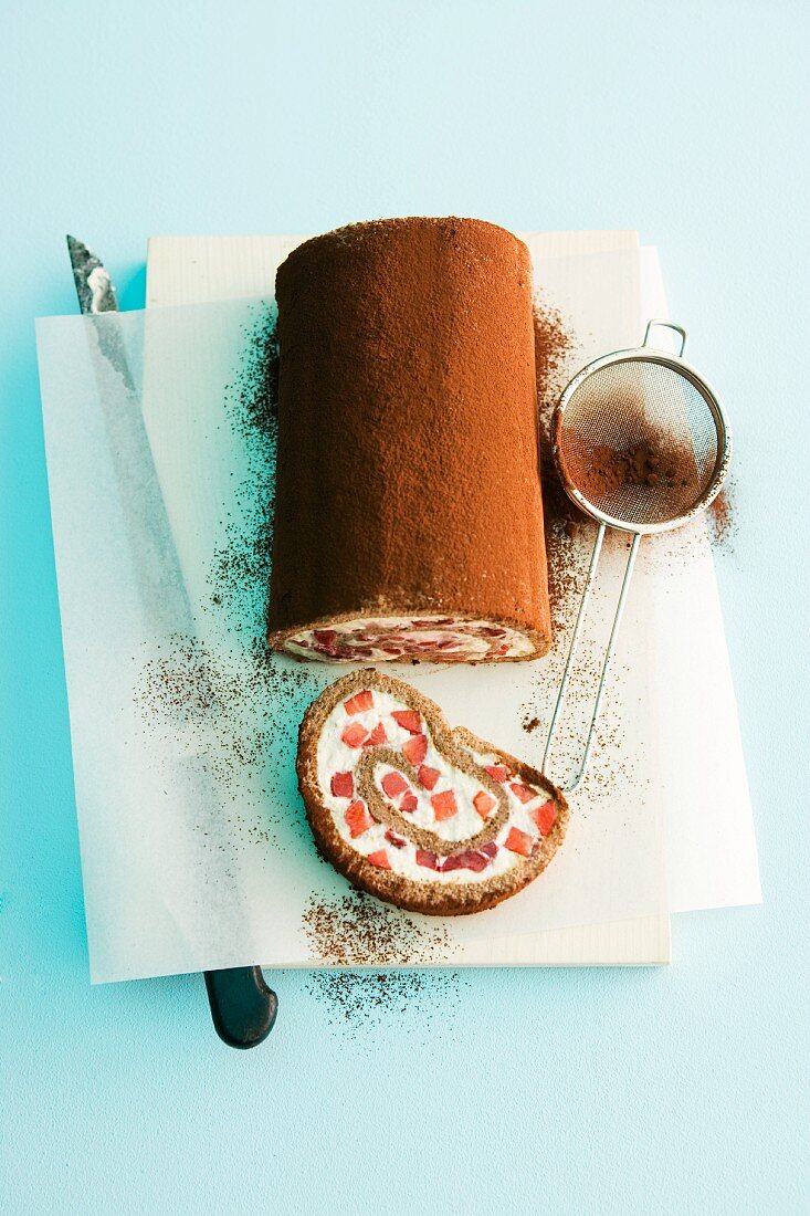 Tiramisu Swiss roll with strawberries