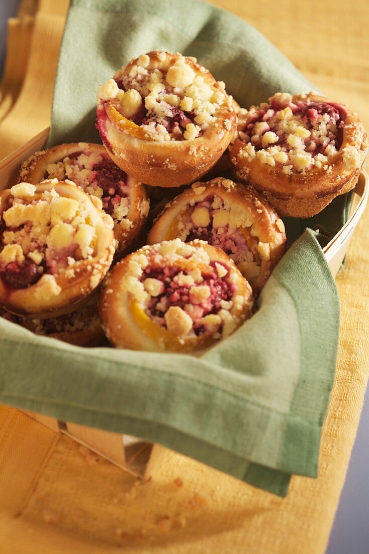 Cherry crumble tartlets