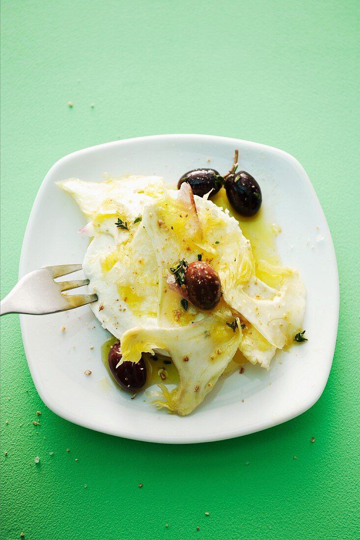 Büffelmozzarella mit Artischocken und Zitronenvinaigrette