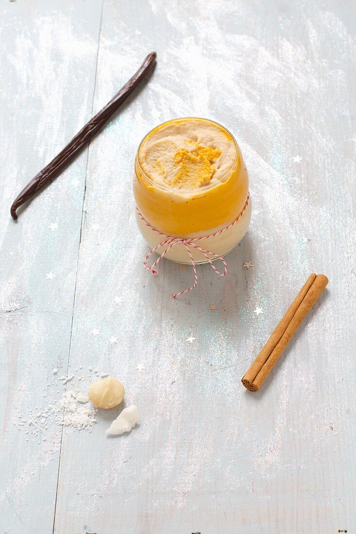 A smoothie made of carrots and parsnips with macadamia nuts, vanilla and cinnamon