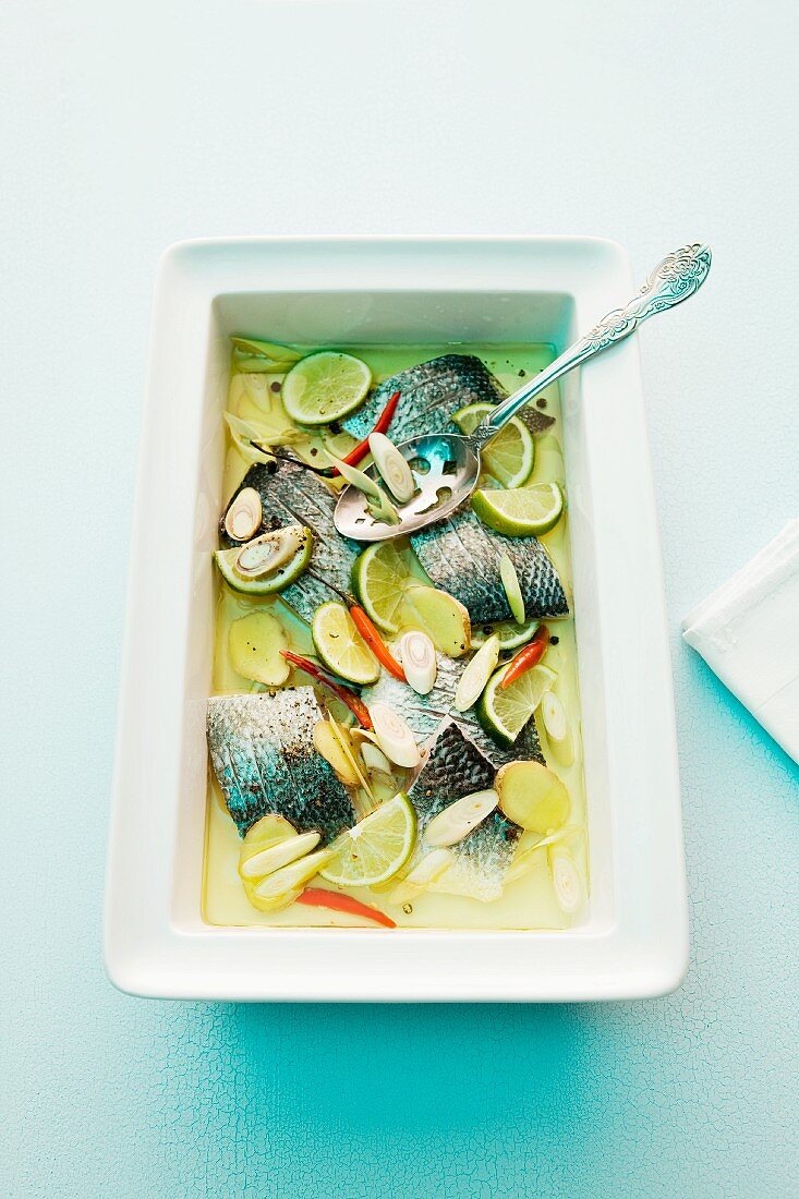 A barbecue marinade for fish with limes, ginger and lemongrass