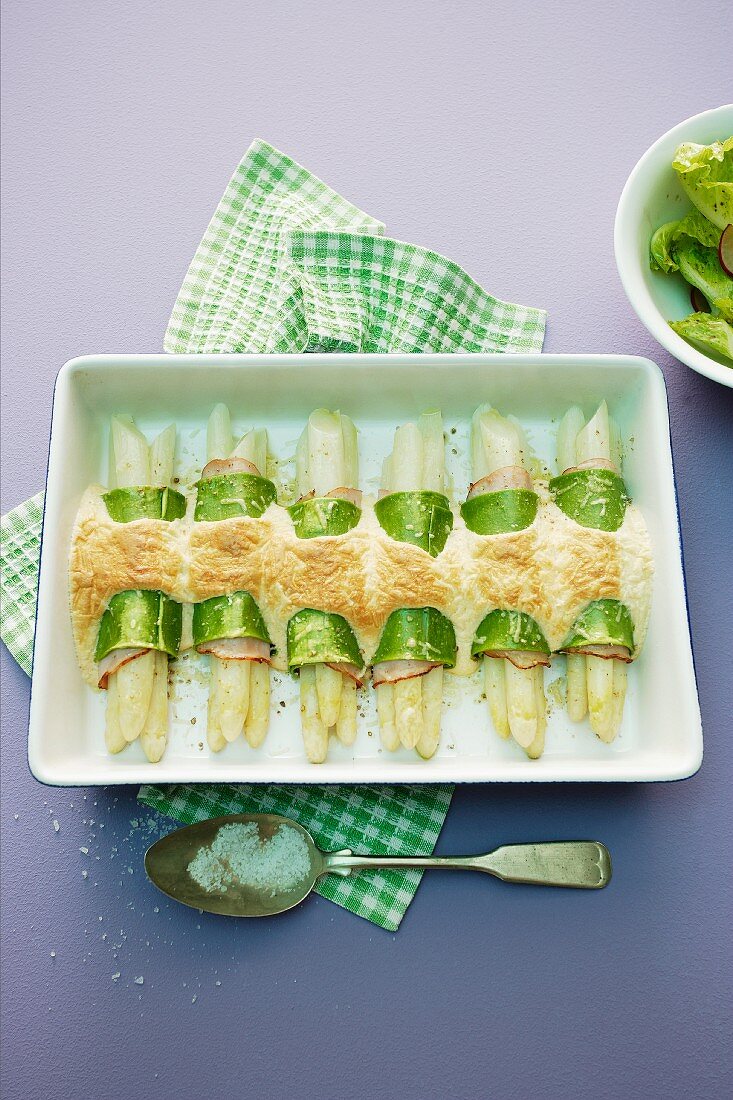 Überbackene Spargel-Cannelloni