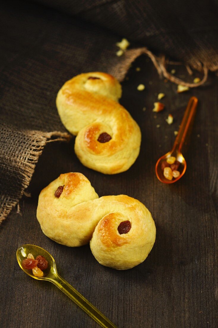 Lussekatter (Swedish saffron buns) with raisins
