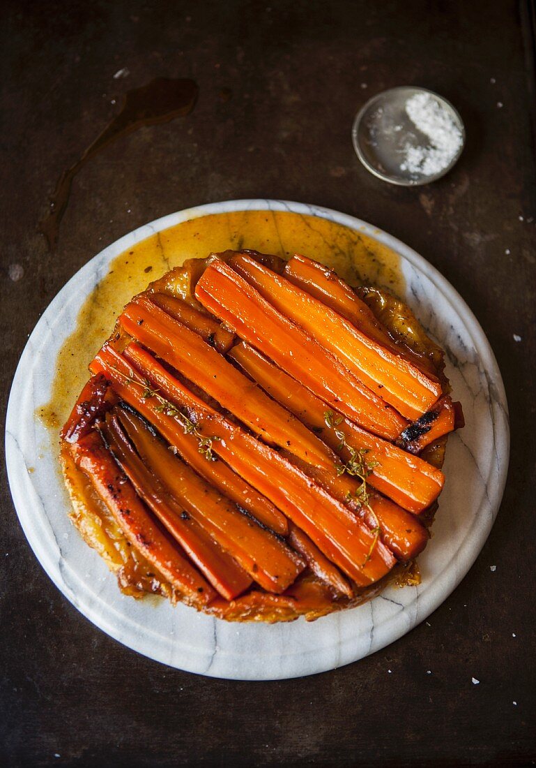 Caramelised carrot tart