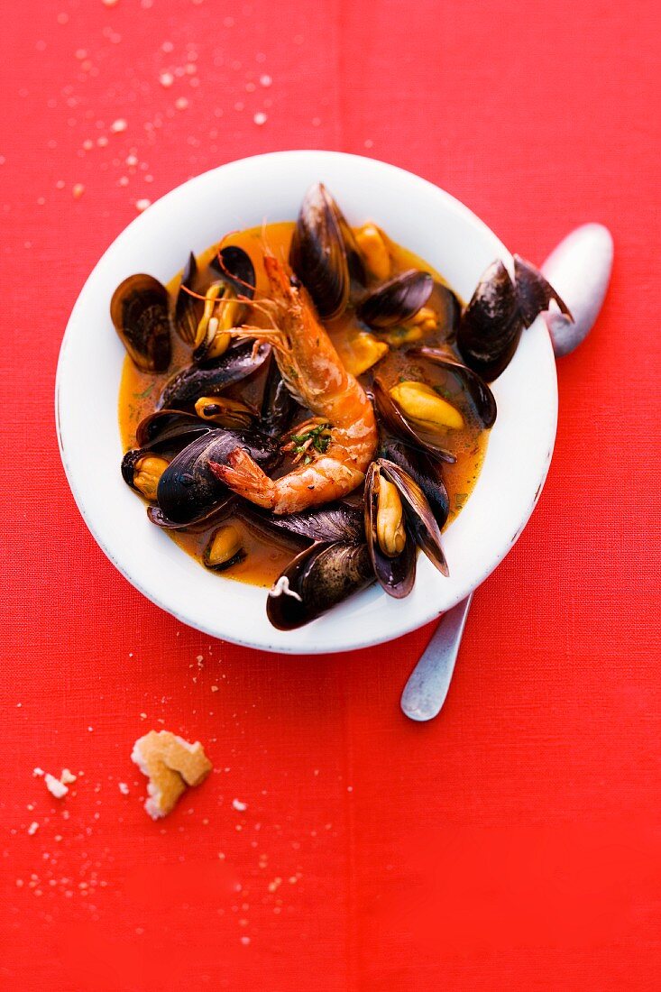 Mussels and fried king prawns