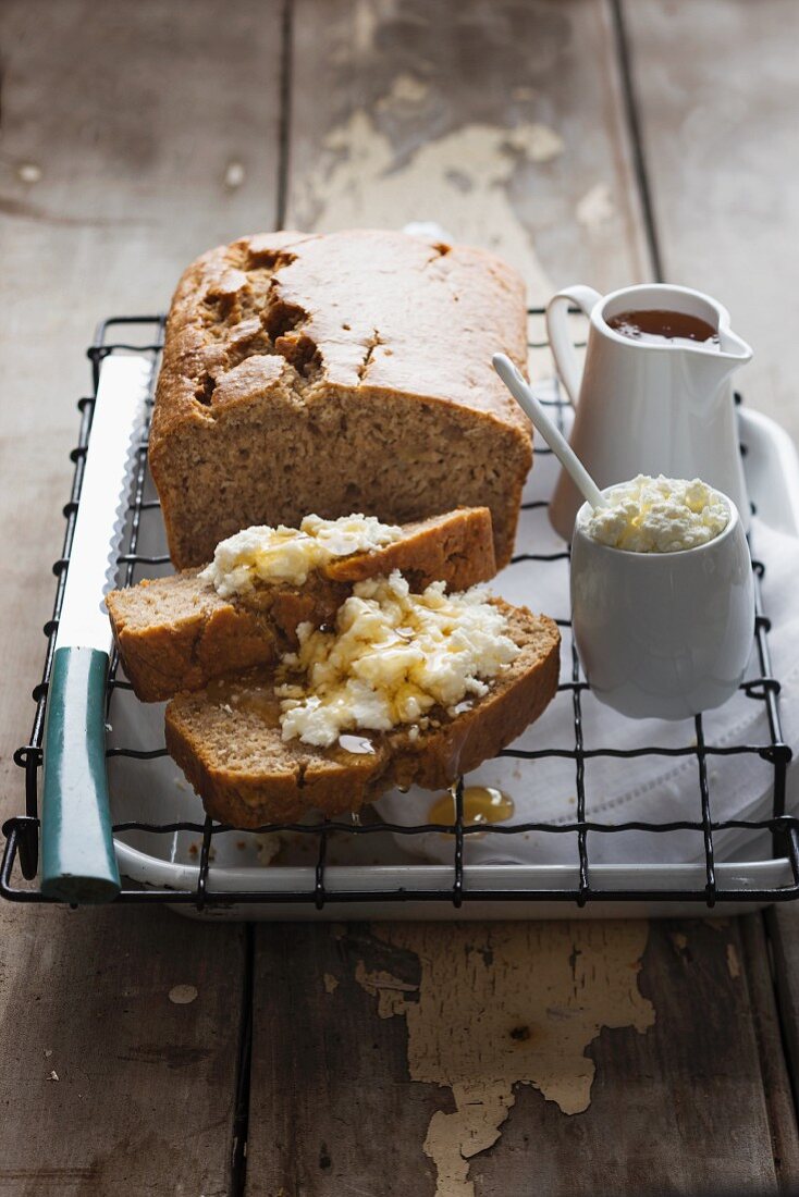 Banana and coconut bread with cottage cheese and maple syrup