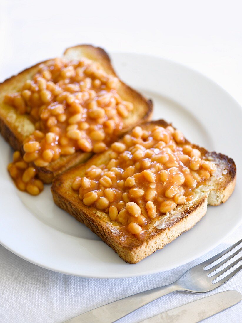 Baked beans on toast