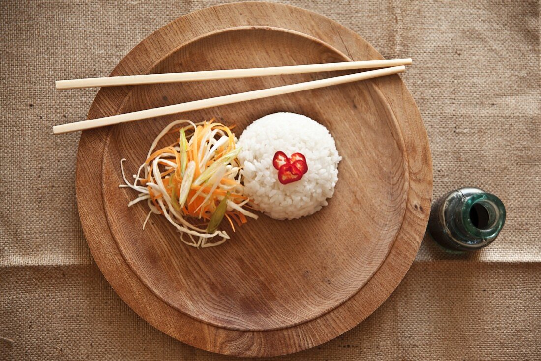 Sushi rice with shredded organic vegetables and soy sauce (Japan)