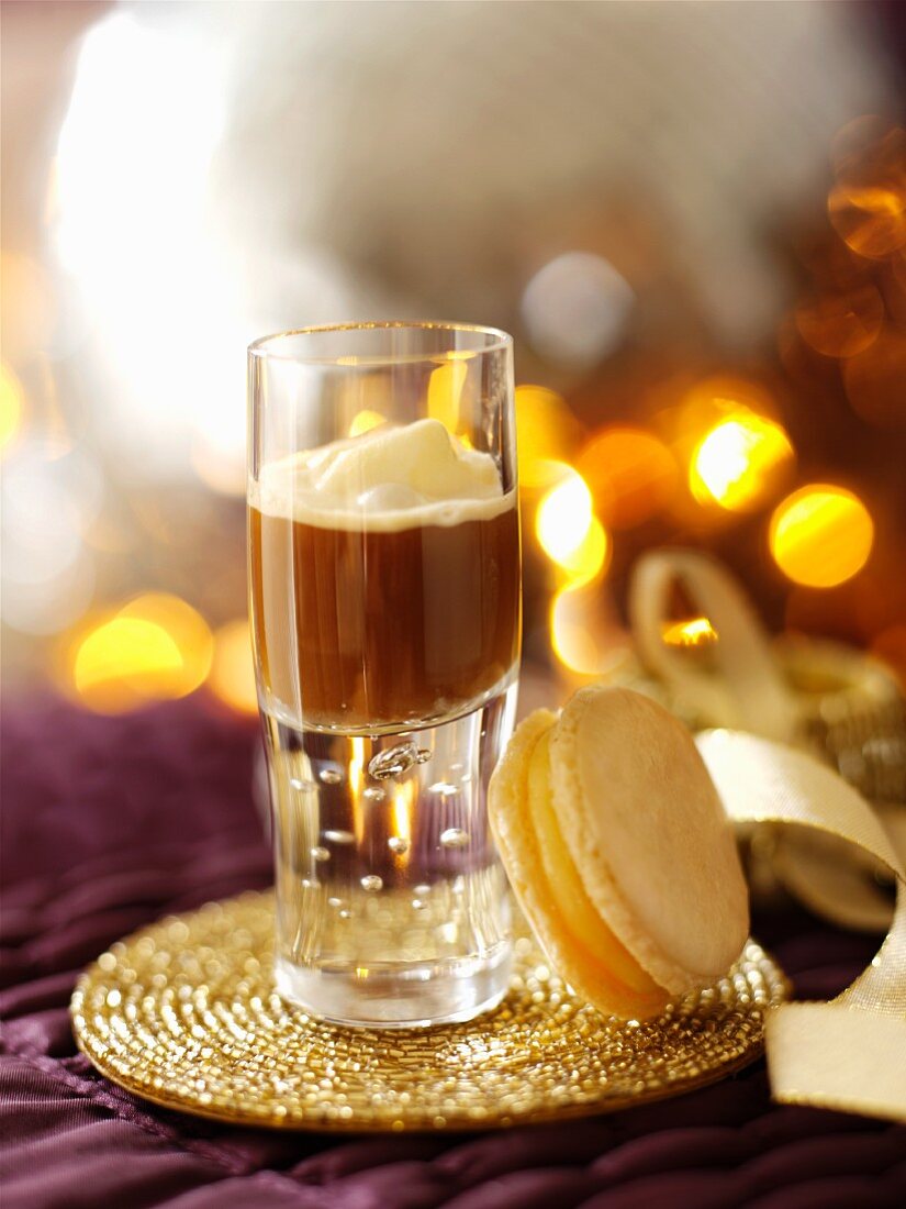 A shot of coffee and a macaroon for Christmas