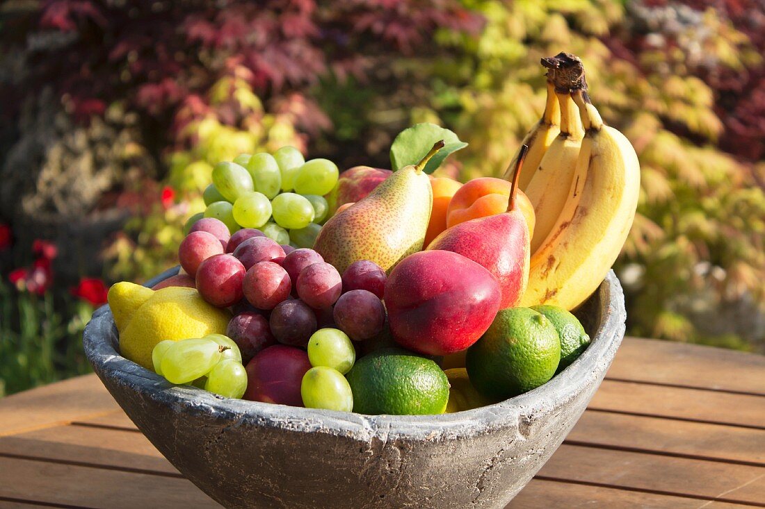 Großes Obststillleben