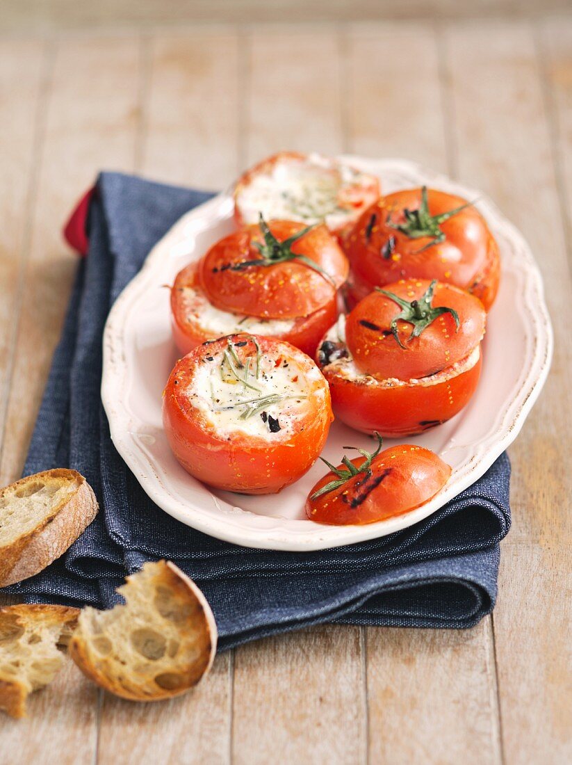 Stuffed grilled tomatoes