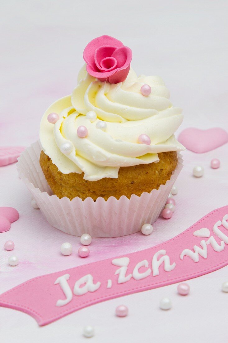 A wedding cupcake
