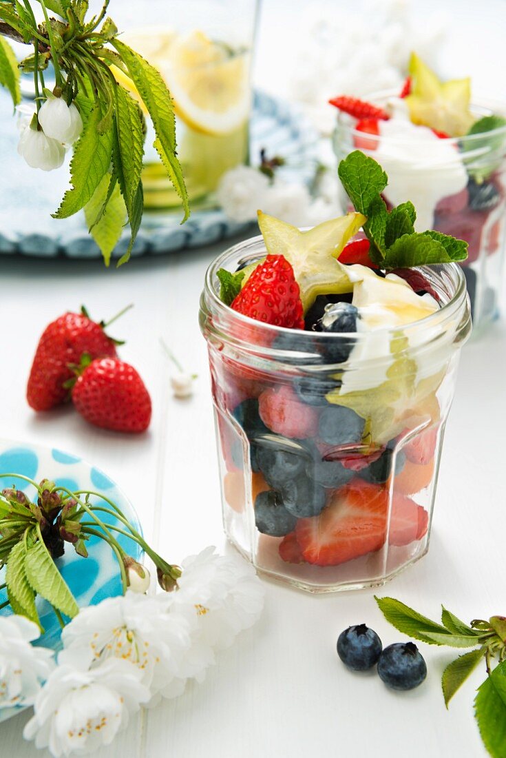 Summery fruit salad with mint