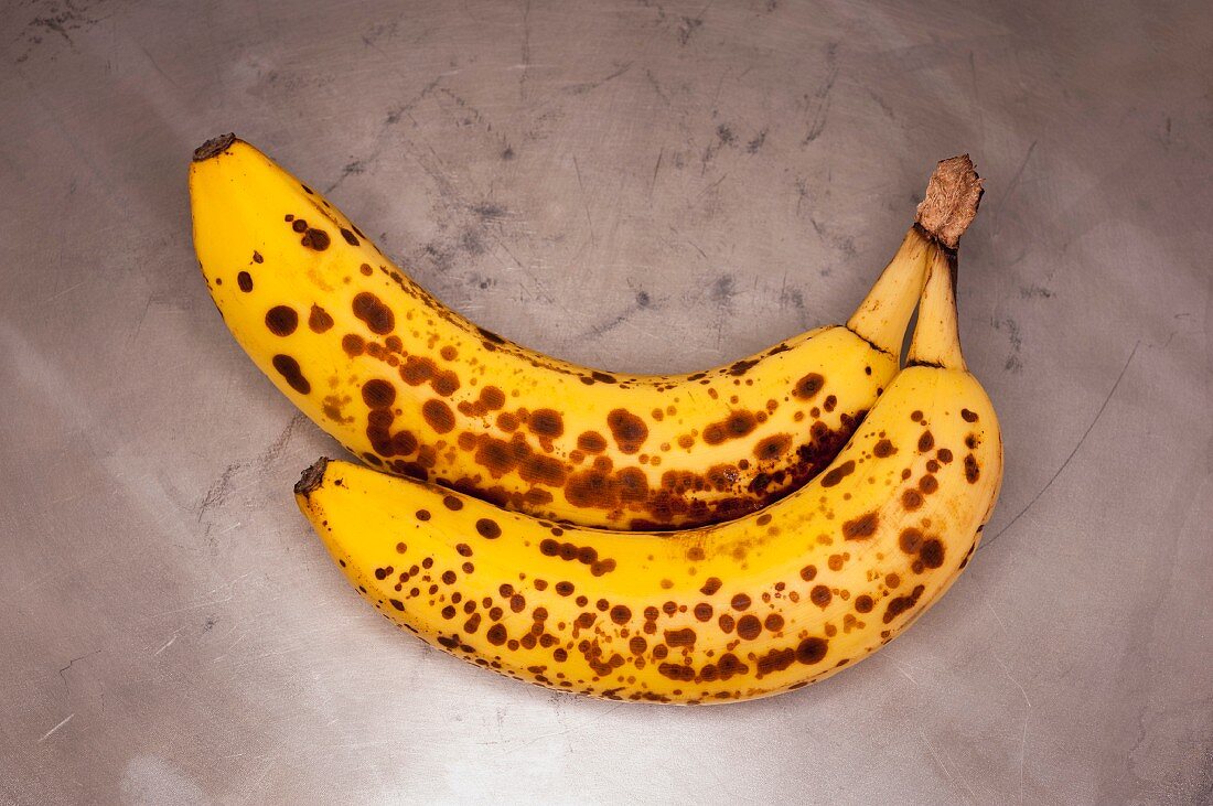 Zwei reife Bananen