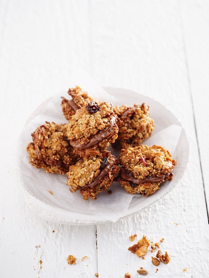 Muesli biscuits with anougat filling