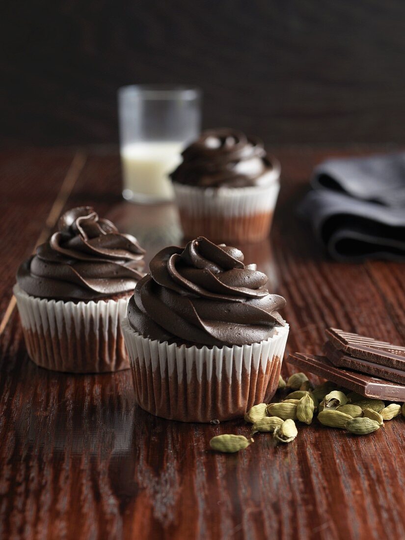 Chocolate cupcakes with cardamon
