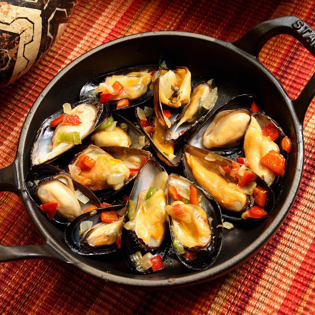 Mejillones y pimientas (mussels with jalapeños, onion, garlic, peppers, wine and olive oil, Spain)