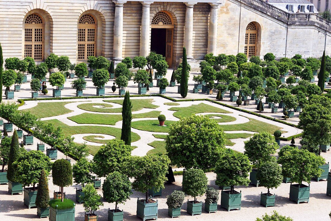 Blick auf die Orangerie (Versailler Schlosspark)