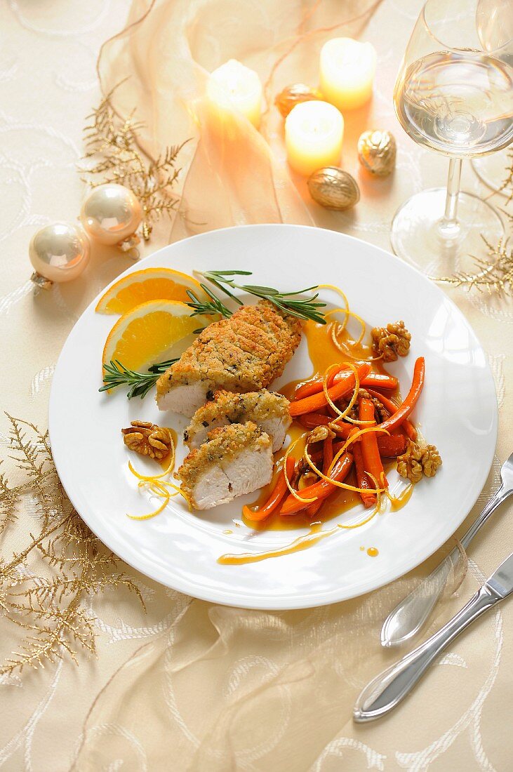 Turkey fillet with a herb crust, carrots and orange sauce (Christmas)