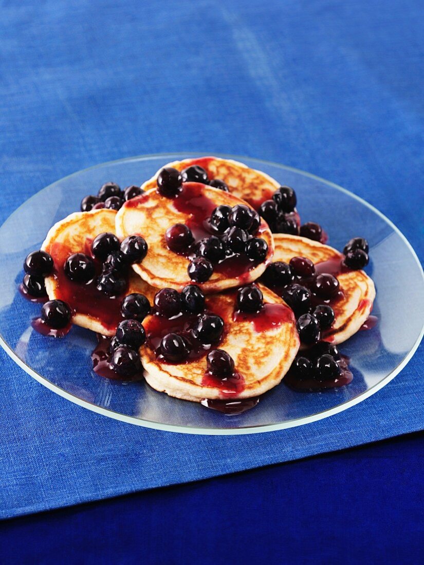 Pancakes with blueberries and Scotch