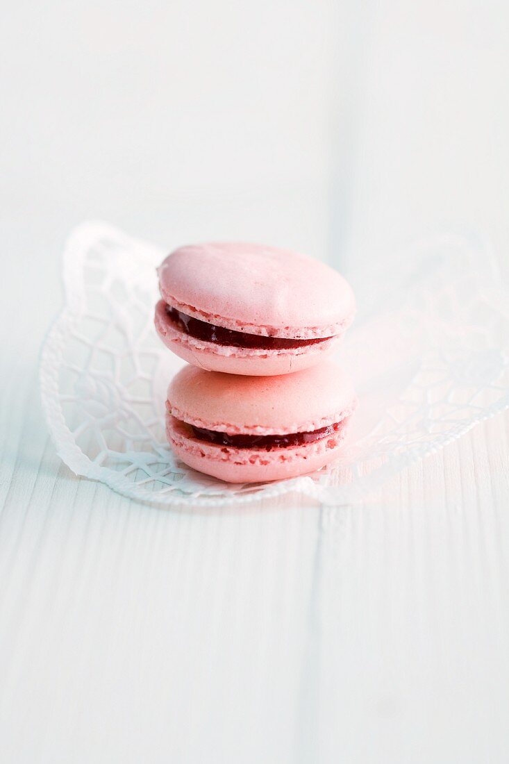 Kirsch-Macarons