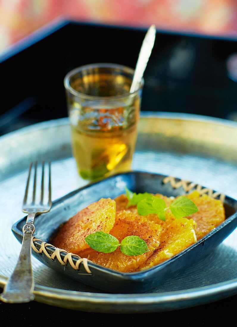 Oriental orange salad with cinnamon